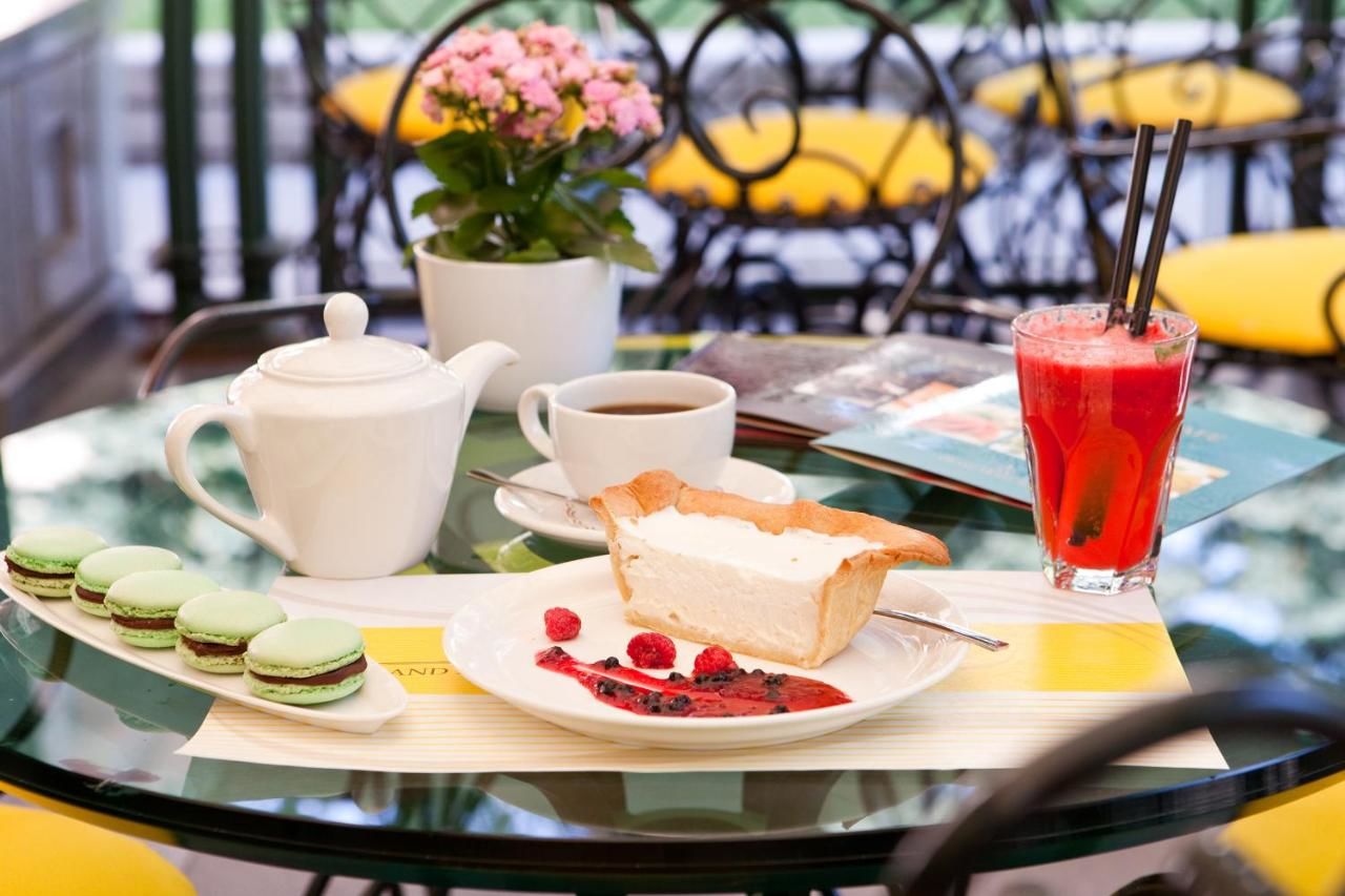 Отель Grand Hotel Sofia София-26