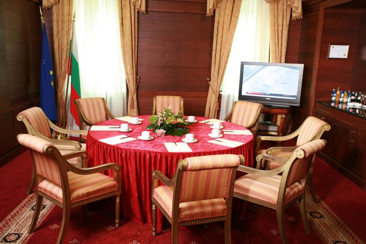 Отель Grand Hotel Sofia София-43