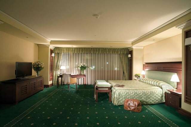 Отель Grand Hotel Sofia София-6